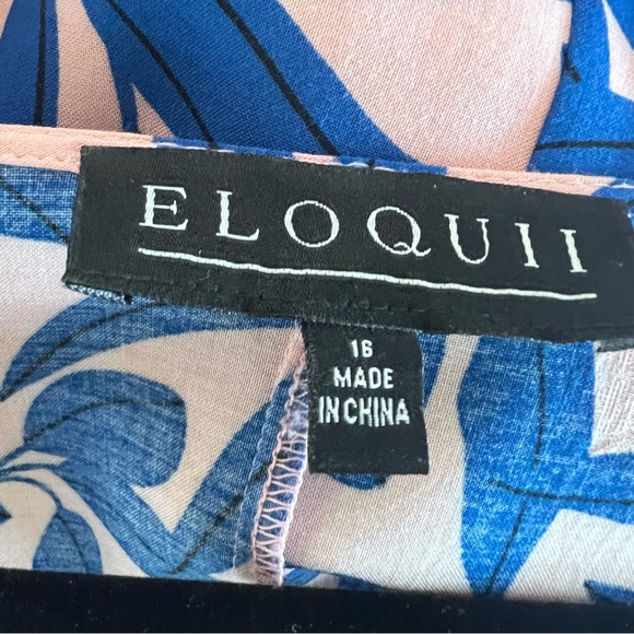 Eloquii Empire Kimono Sleeve V Neck Floral Dress - Picture 6 of 8